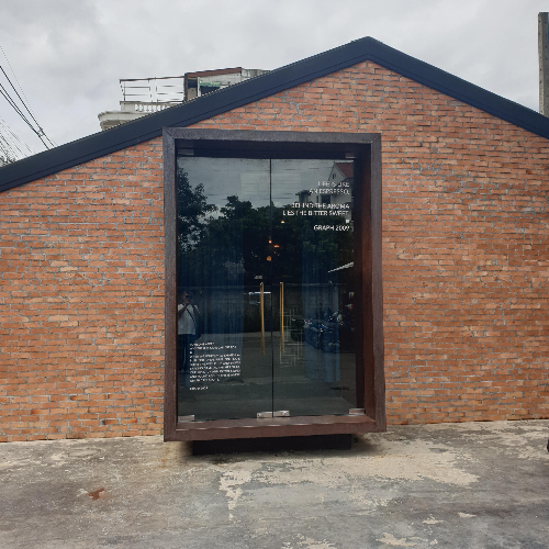 치앙마이 카페 투어 ③ : 님만해민의 핫한 카페들 (GRAPH GROUND)_매장 전면