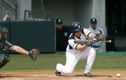 야구 번트 사진