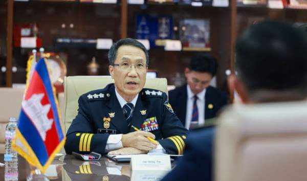 경찰의 신뢰회복 필요