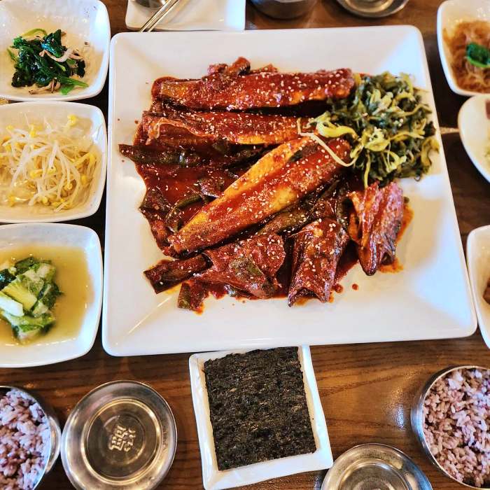 생생정보 강원 동해 27년 전통 감자 코다리조림 맛집