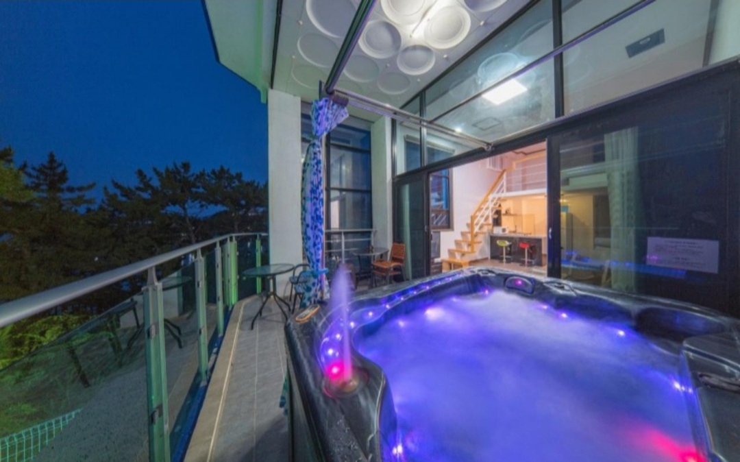 통영 하니스파 펜션 볼리나스 스파