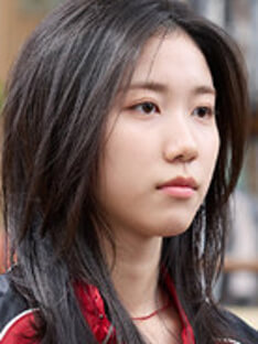 신사장프로젝트의 주인공 이시온역의 이레배우 입니다.