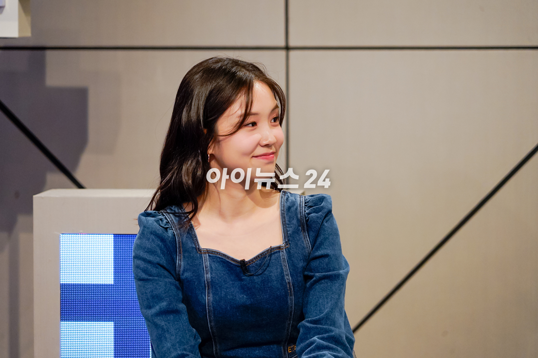 채널S&#44; ENA 공동제작 新 예능 ‘지구별 로맨스’ 제작발표회에 참석한 장예원 [사진=채널S&#44; ENA]