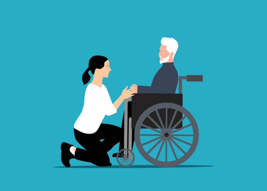 휠체어 난 노인을 보살펴 주는 사람