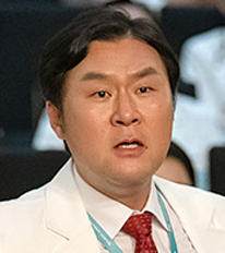 중증외상센터 윤경호
