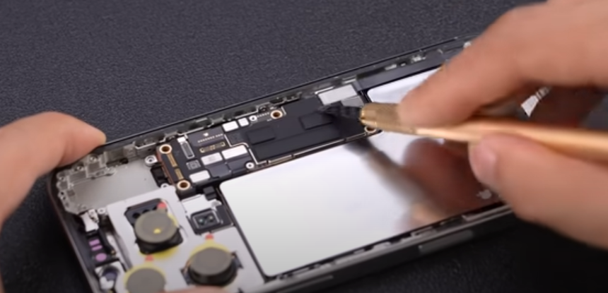 아이폰 16 프로 맥스 배터리 수명 테스트 결과 공개