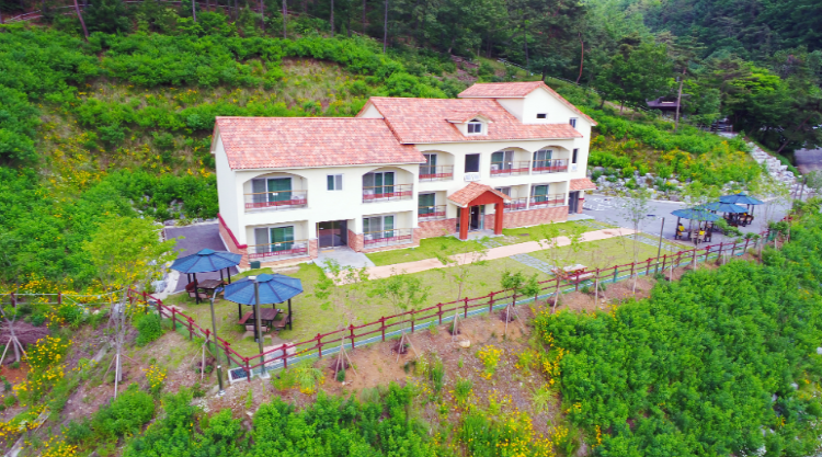 속리산 말티재 자연휴양림