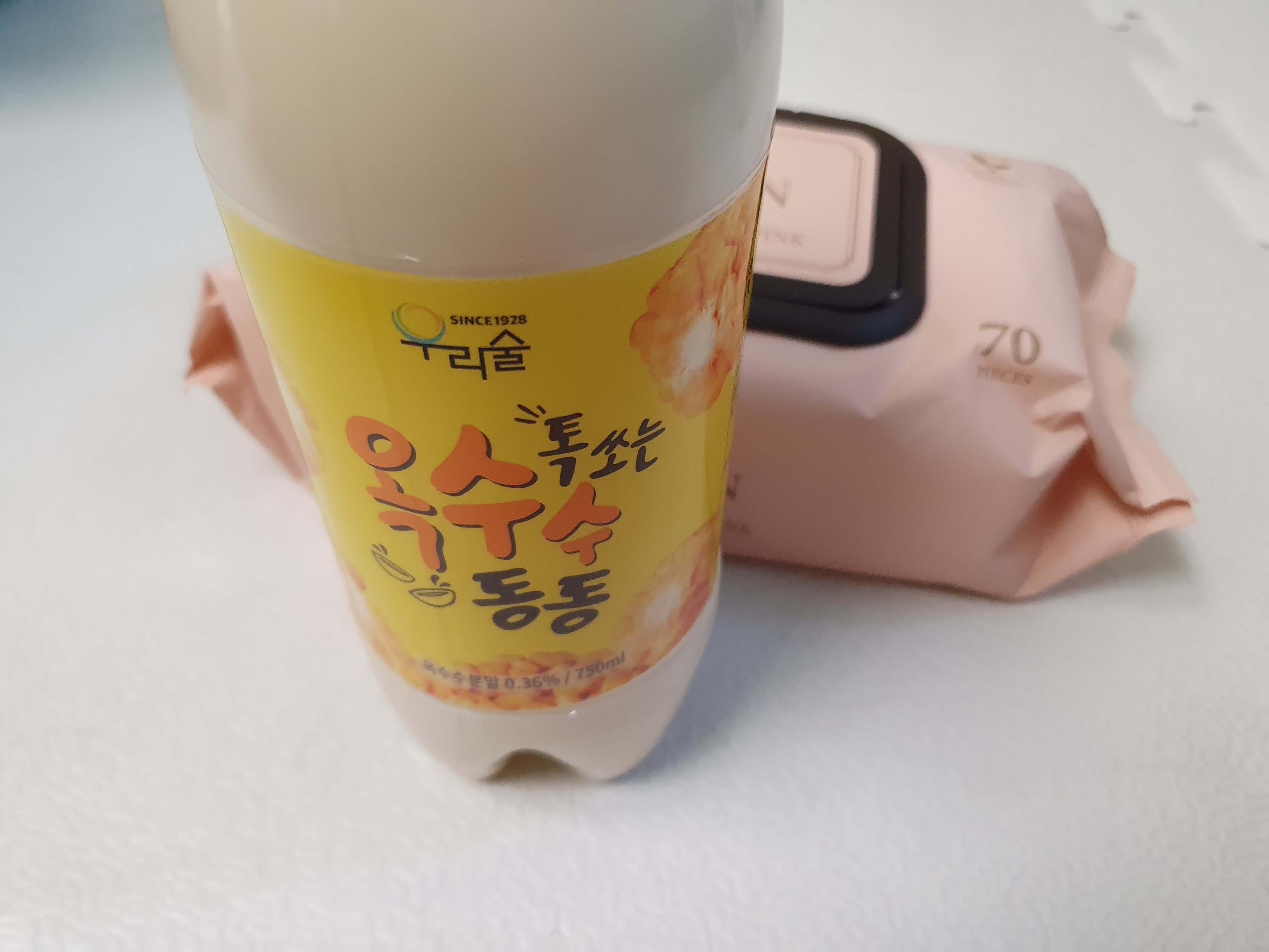 홈술-톡쏘는옥수수동동 전면