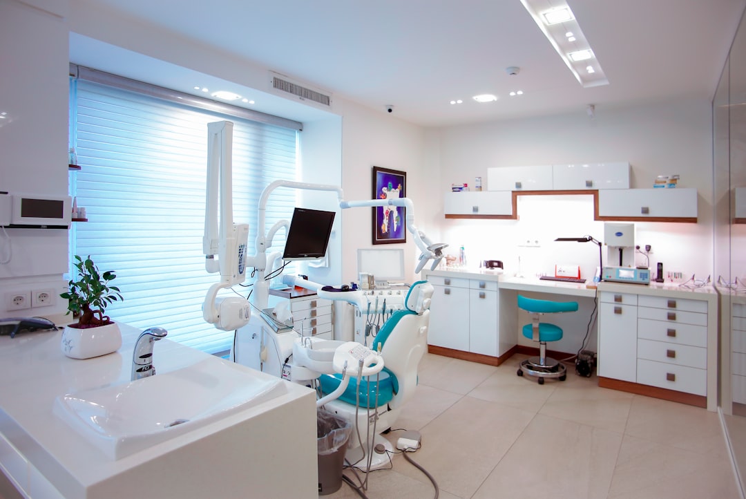 Dentist