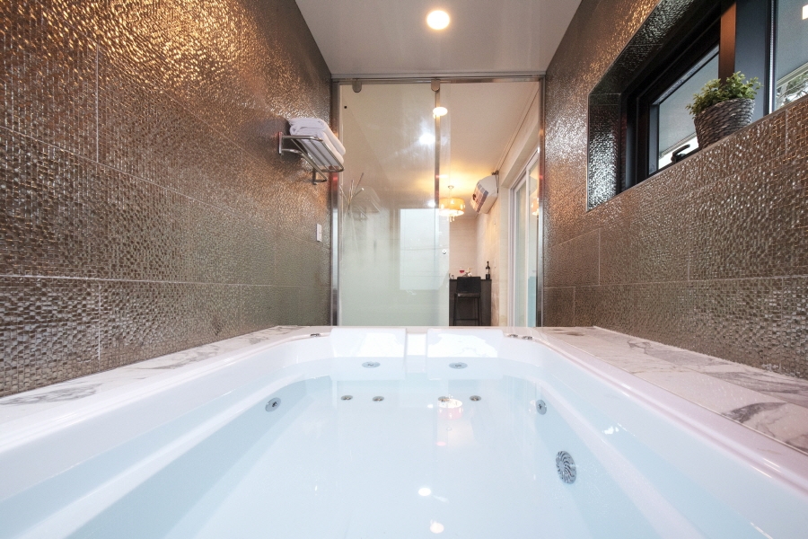 꼼마펜션 301호 스파