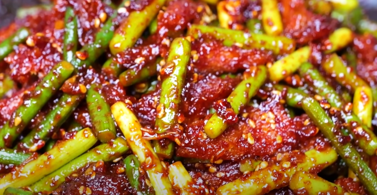 마늘쫑무침