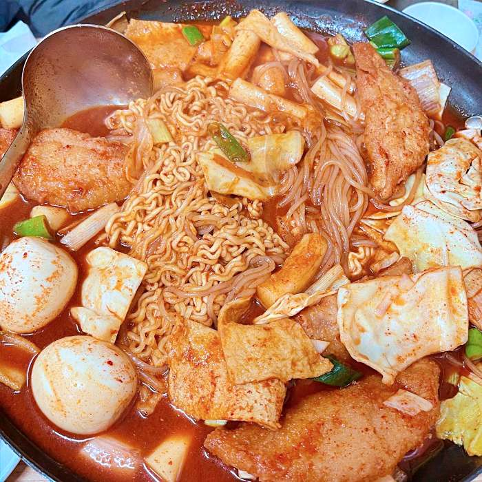 놀면뭐하니 중랑구 중랑역 50년 노포 즉석 떡볶이 맛집