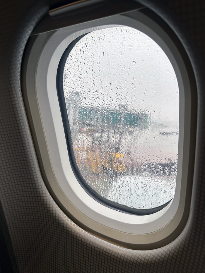 대한항공 일반석 이코노미석 인천 다낭행 KE457편 A330-300 좌석 및 기내식