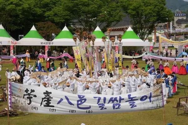 한산모시문화제 모시 짜기 시연 모습