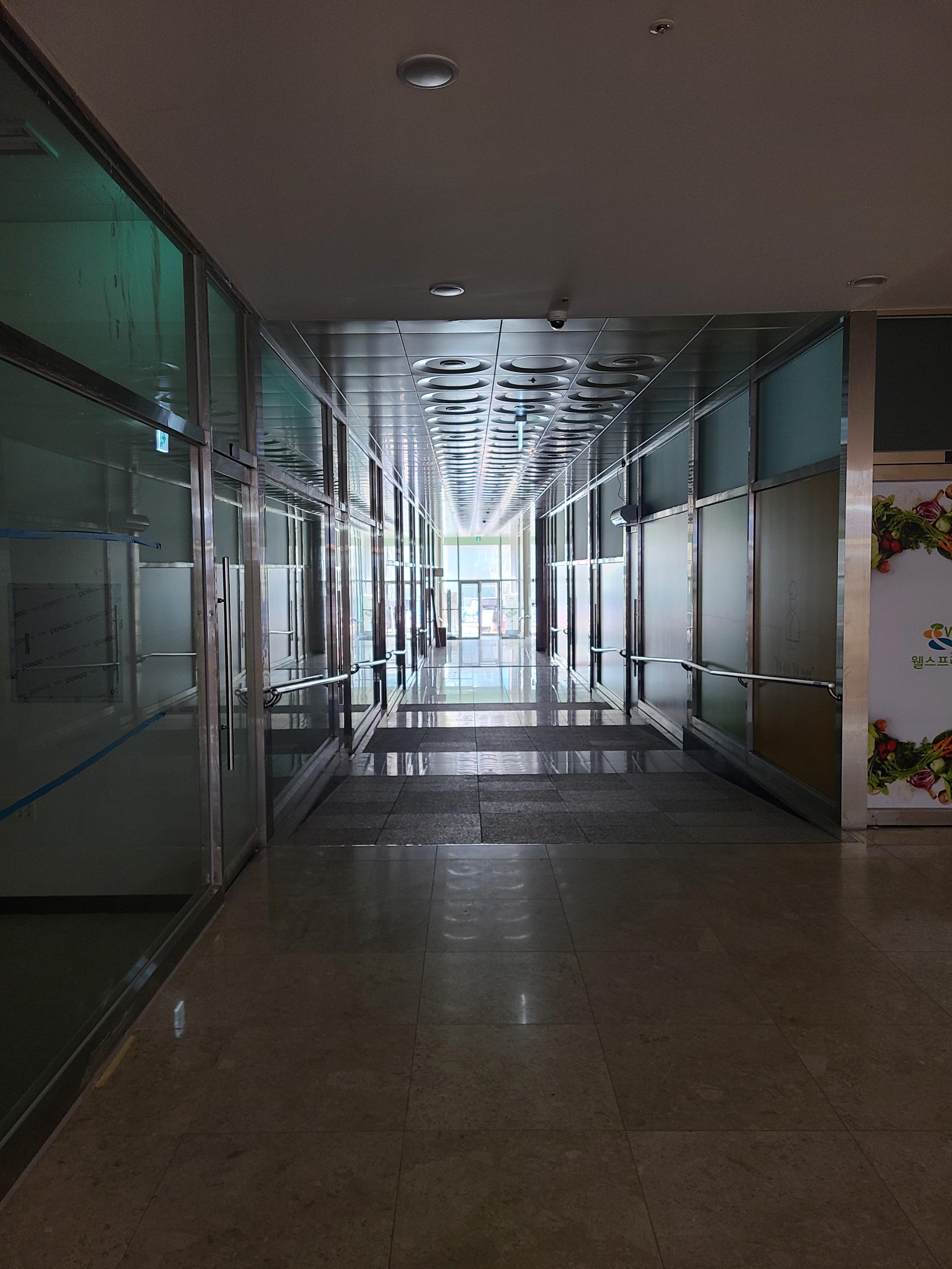 SH스퀘어2 내부상가2