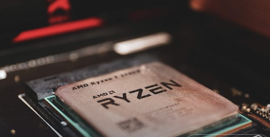 AMD는 CPU 시장에서는 인텔과 경쟁하며 확실한 입지를 다져왔지만, GPU 시장에서는 엔비디아에 비해 다소 뒤처져 있었습니다.