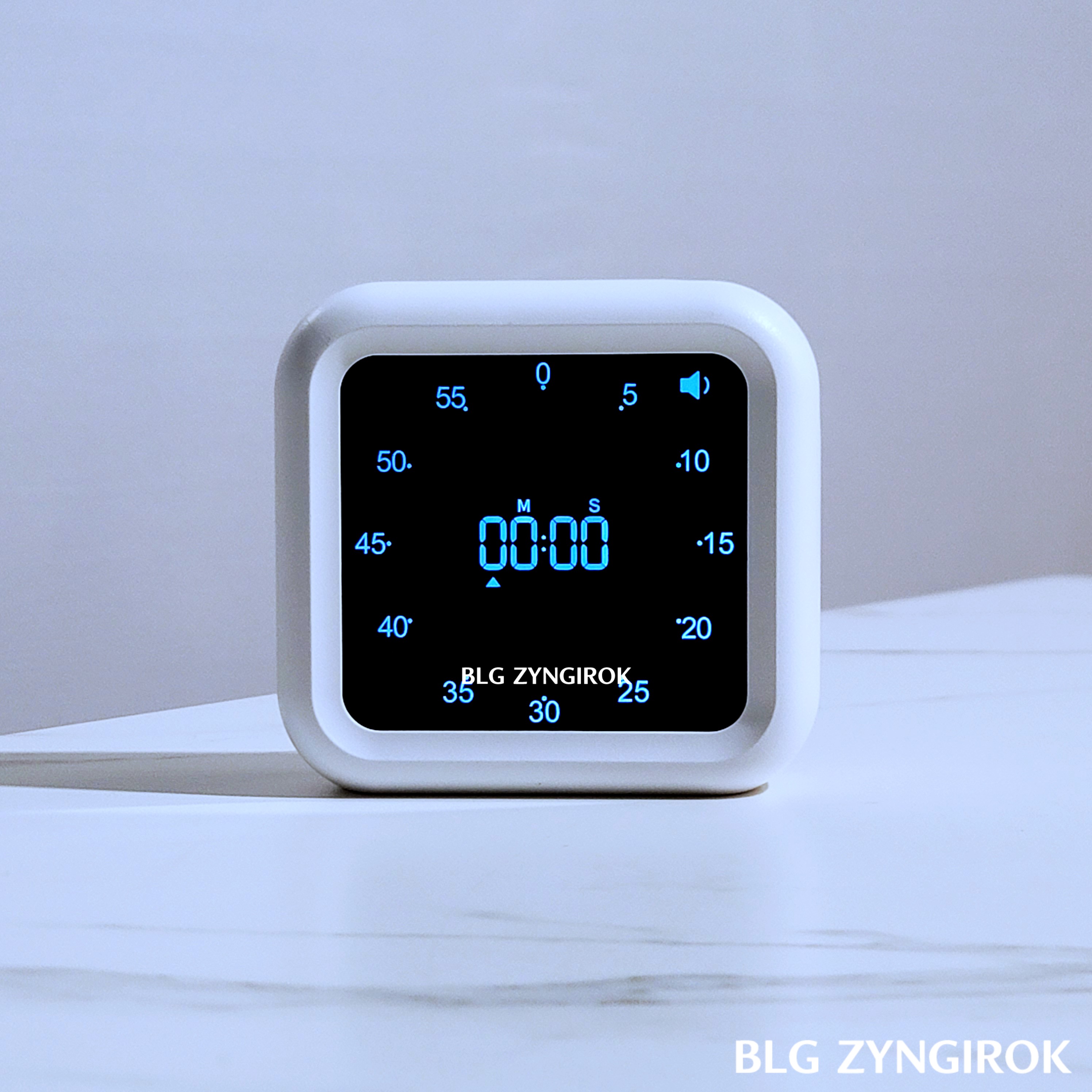 Ullty 타이머 전원이 켜진 모습이다.