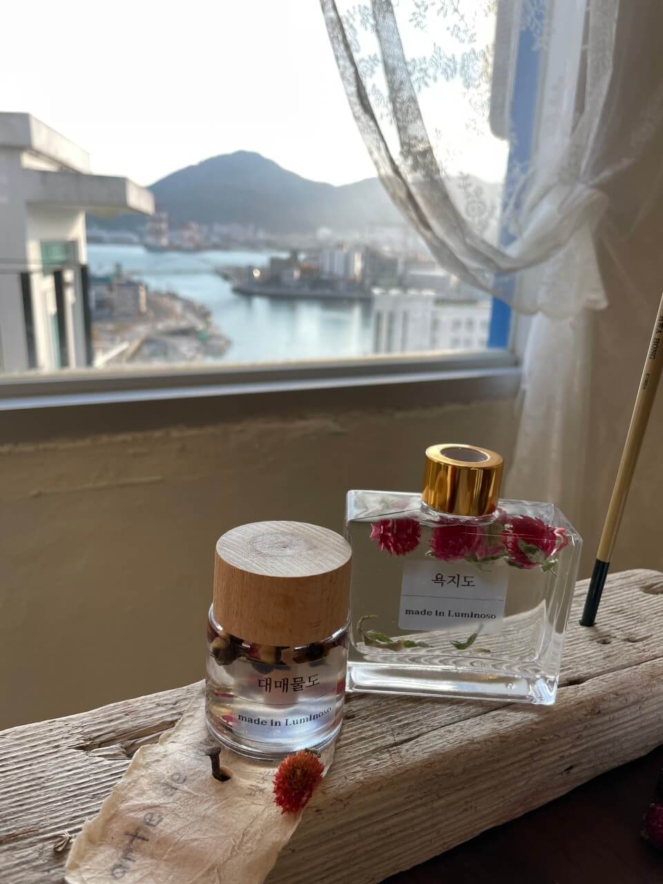 생생정보 믿고 떠나는 스타의 고장 배우 이동준과 함께한 통영 여행&#44; 만지도 연대도 배편&#44; 정숙이네 한상&#44; 통영 해상택시&#44; 향수공방 루미노소&#44;동피랑와팡