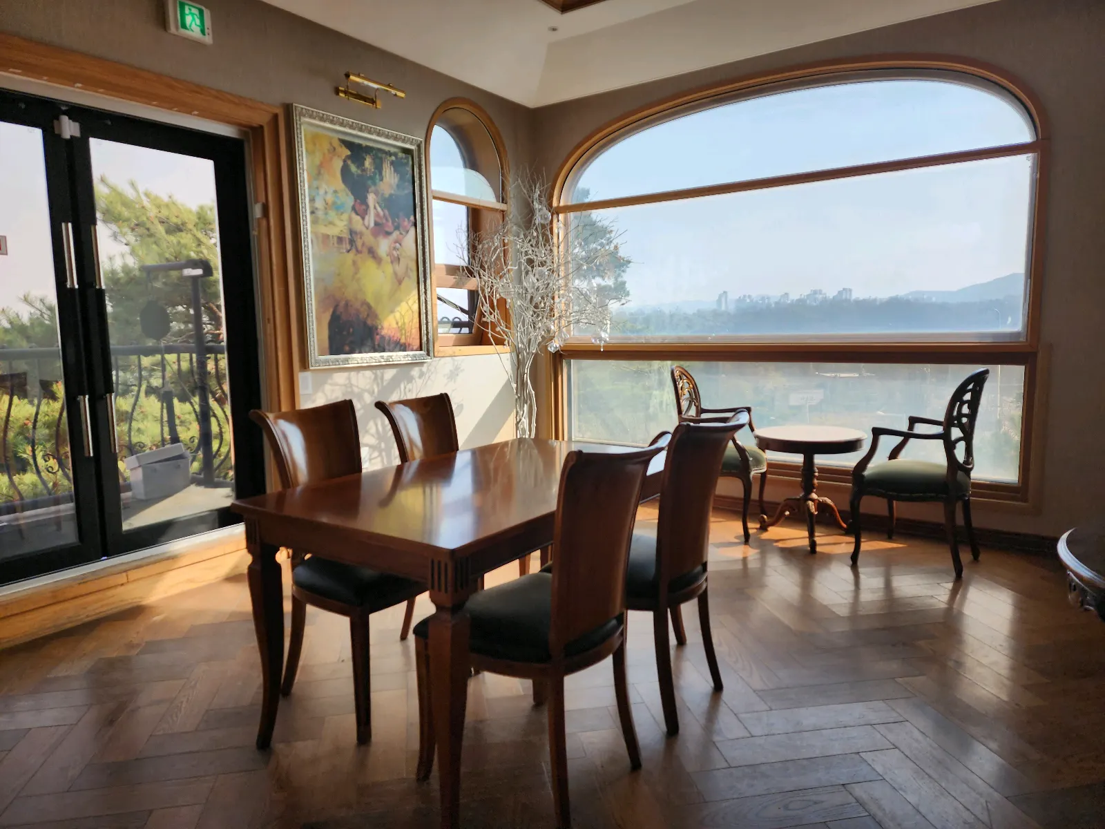 에스타시온 3층