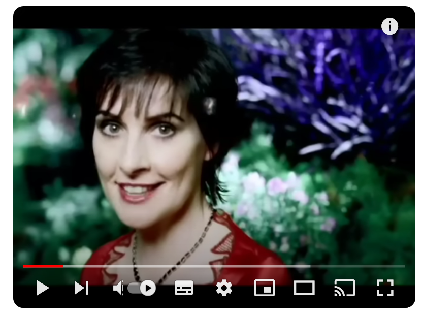 Enya-Amarantine