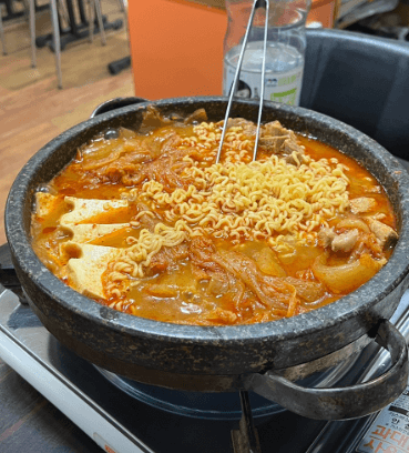 생방송투데이 서울 마포 최고의 김치찜 빅데이터랭킹맛집