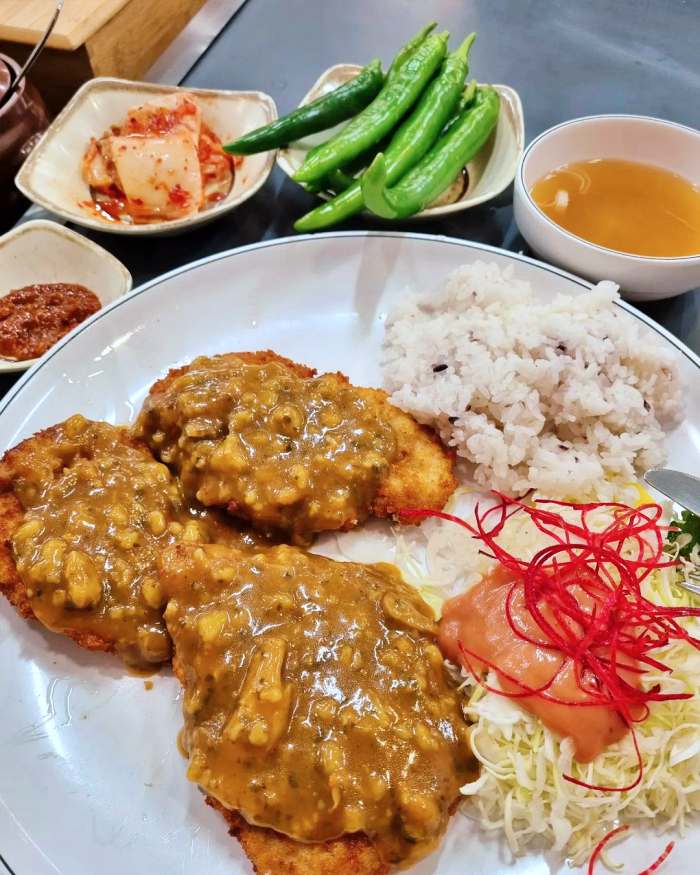 나혼자산다 나혼산 강남 논현 기사식당 옛날 돈까스 맛집