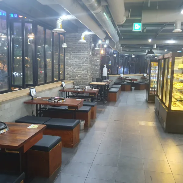 생생정보 가격파괴 Why 국내산 삼겹살&목살 한식뷔페