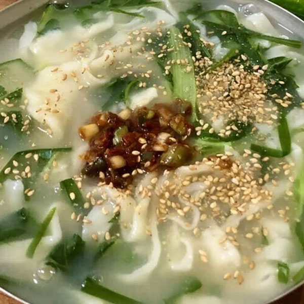 담꾹 시원한 생칼제비 맛있게 끓이는 법