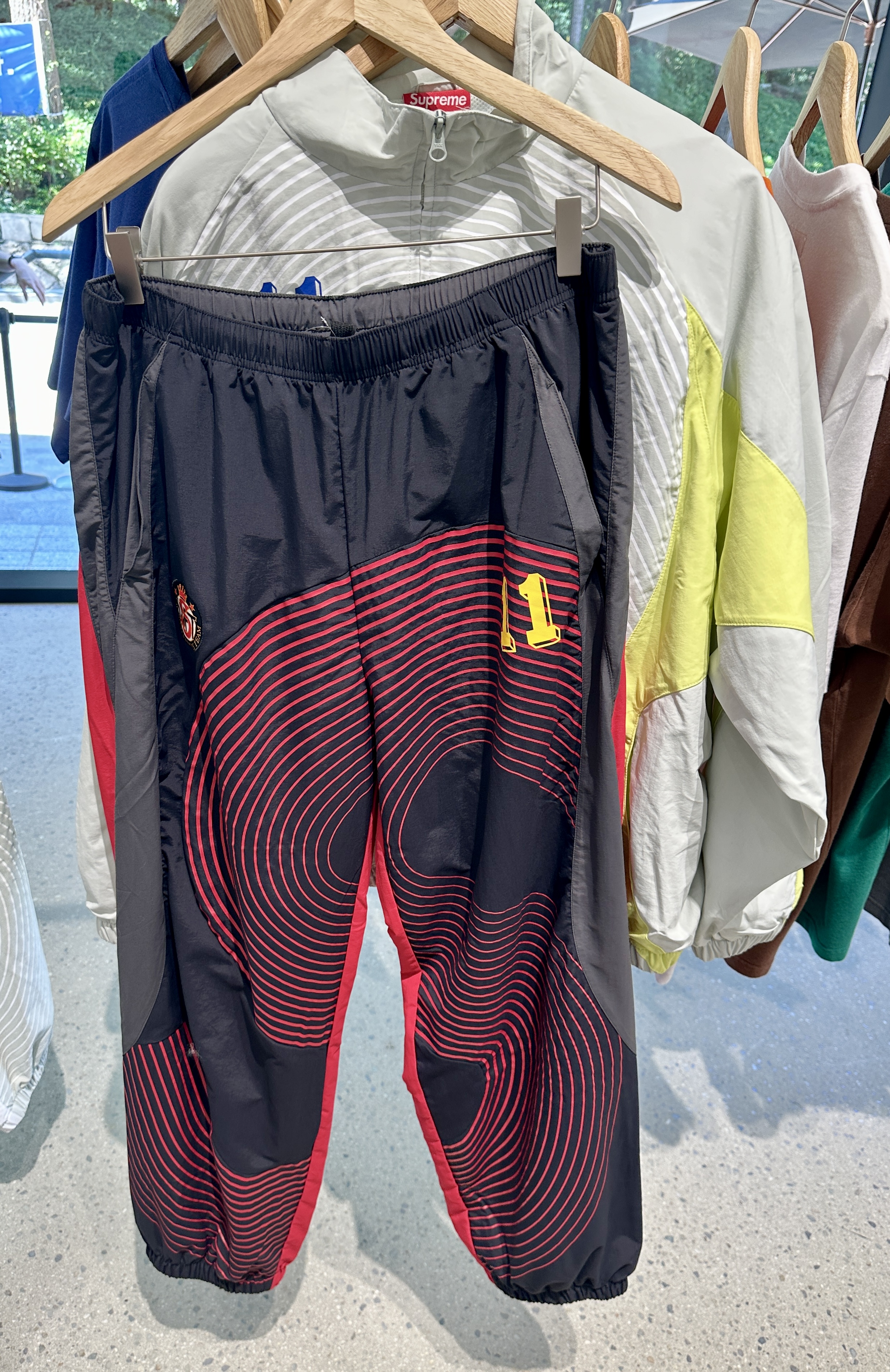 슈프림 24FW S 로고 트랙 자켓과 트랙팬츠