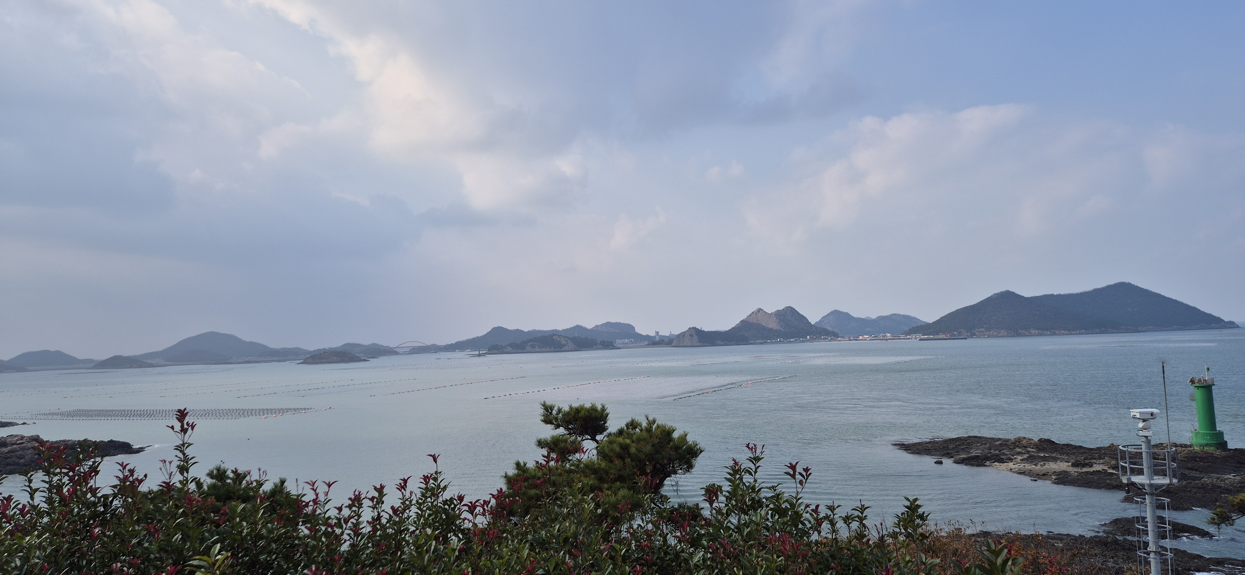 태양전망대에서 바라본 바다사진