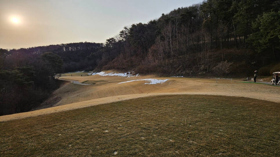 골프장 경험담 음성 진양밸리cc 단순한 필드 골프장을 넘어&amp;#44; 자연과 전략이 어우러진 코스로 골퍼들에게 깊은 인상
