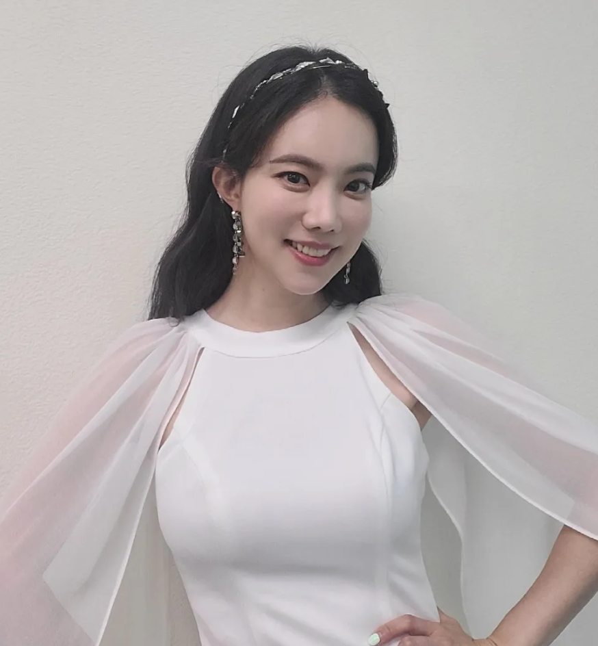 트로트 가수 김나희