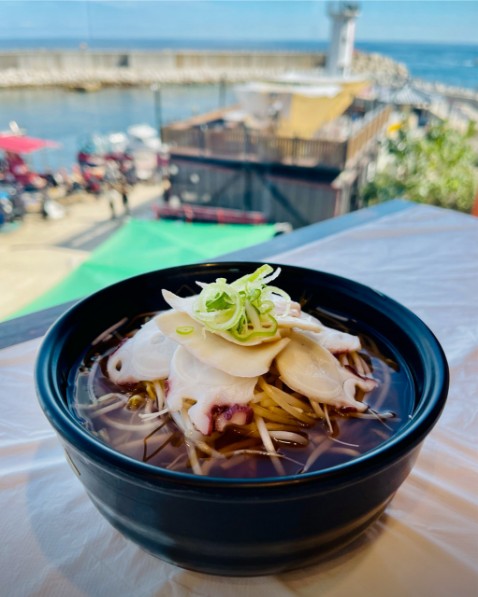 고성 베짱이 문어국밥 메뉴 이미지