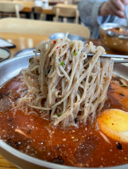 지장산막국수