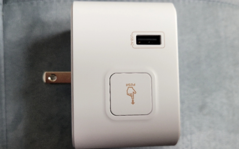 뉴질랜드-어댑터