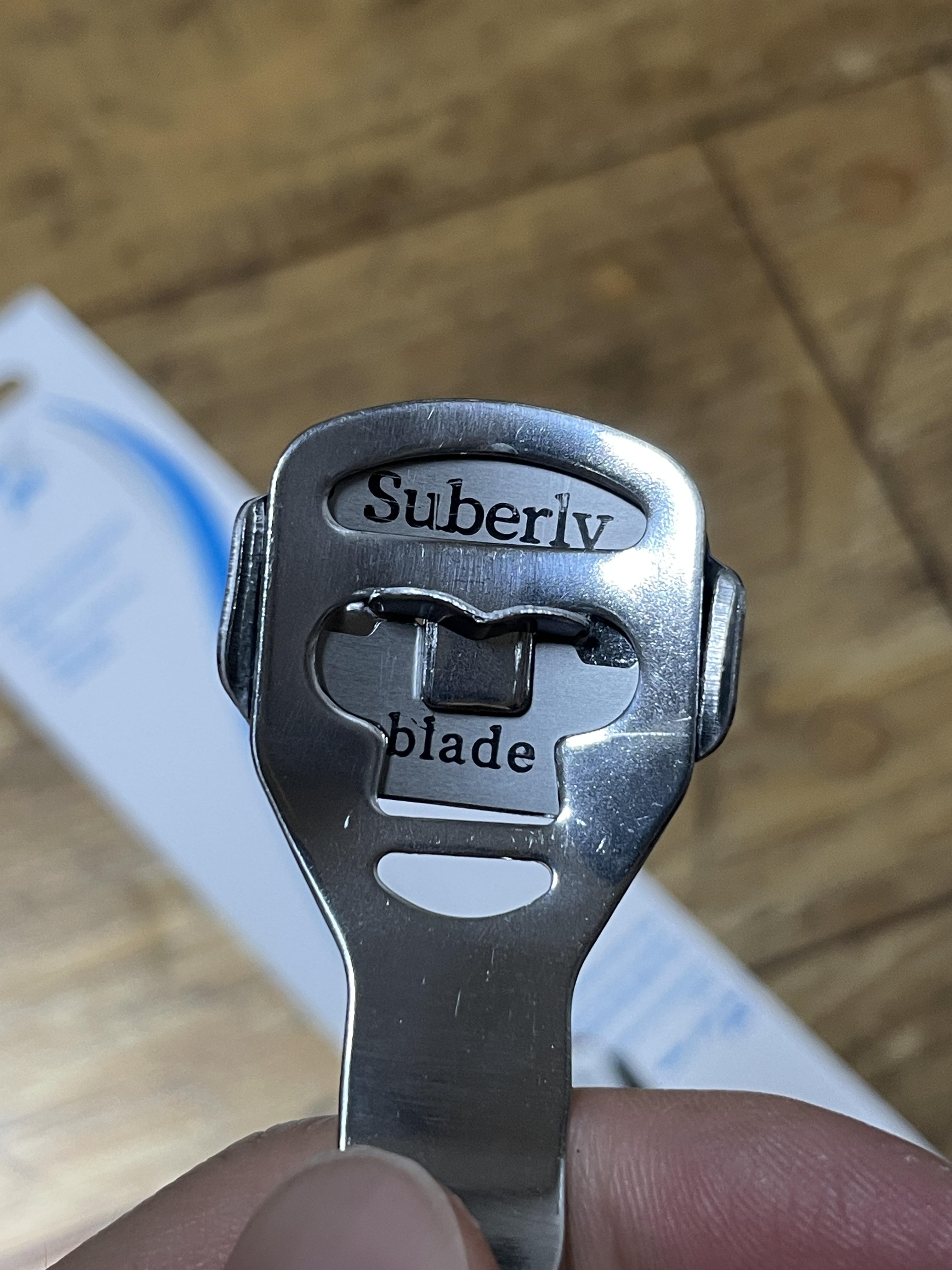 손바닥 굳은살 제거기