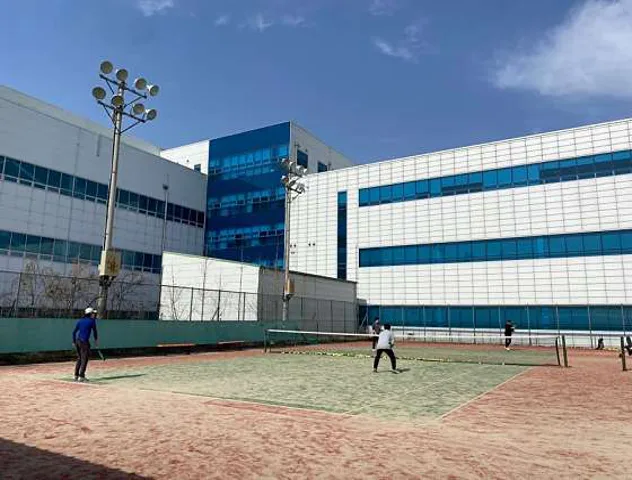 하이 실내테니스장