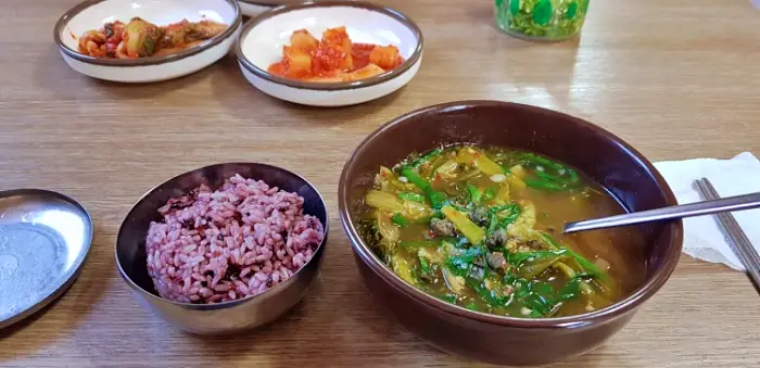 제22회 토요일은 밥이좋아 토밥즈 찐 보양식 보리밥에 다슬기국 골뱅이국 골뱅이 해장국 맛있는 식당 경북 문경 노포 맛집