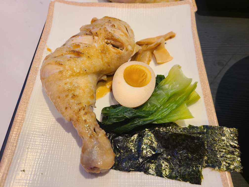 라멘 토핑 사진