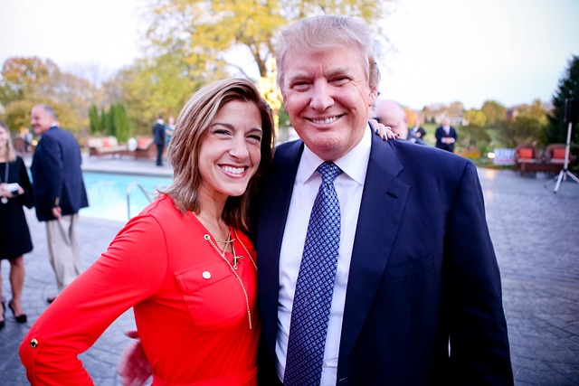 트럼프 기소 136년