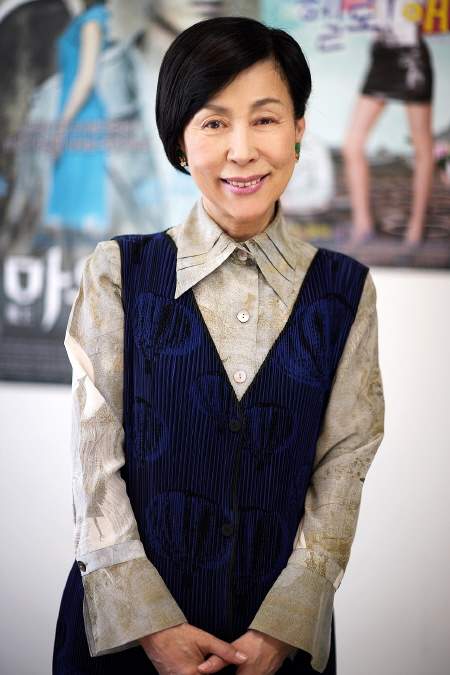 손숙 환경부장관 역임 및 뇌물 혐의