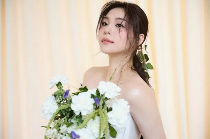 에일리 결혼식 소개