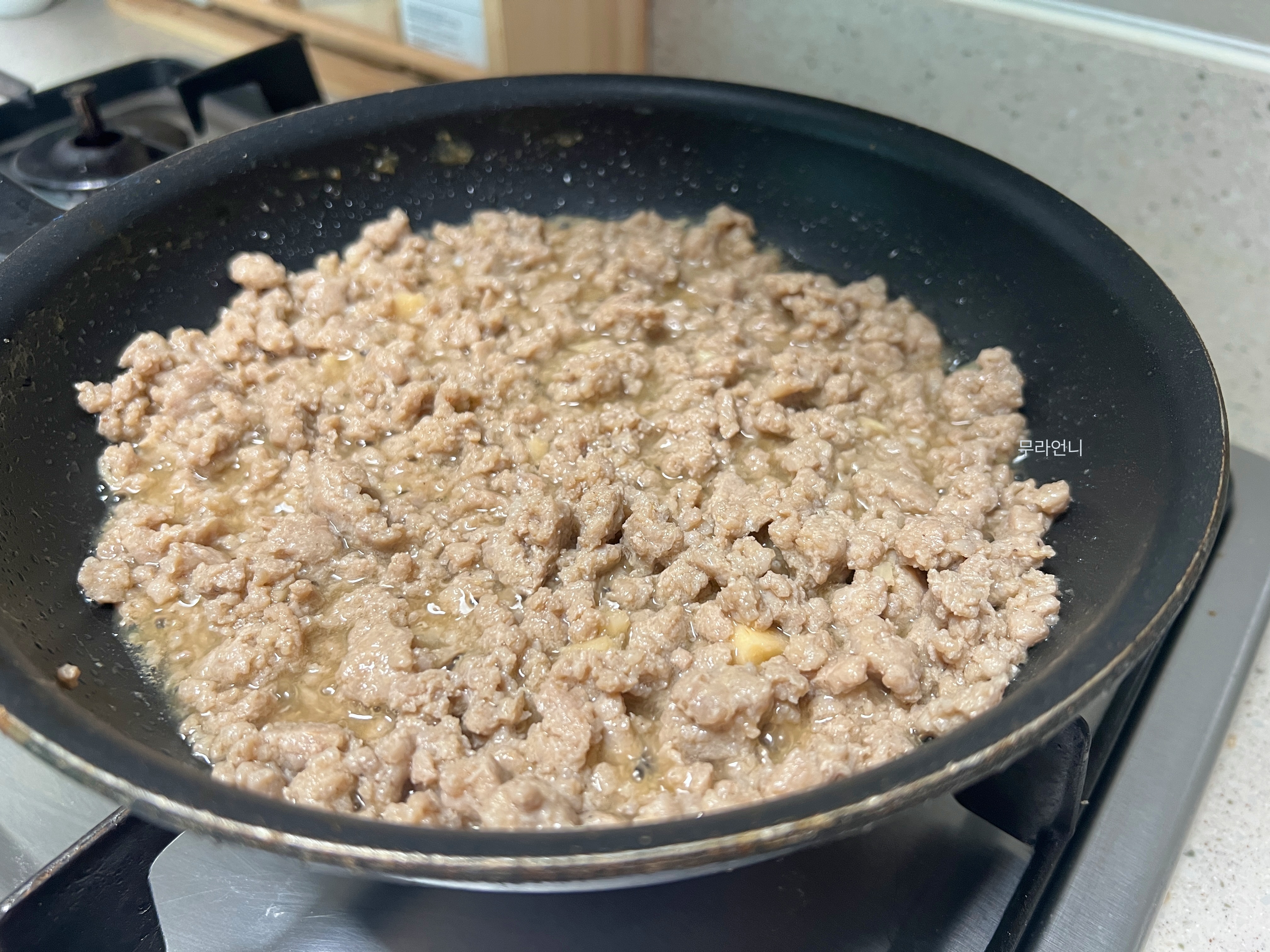 돼지고기다짐육 바짝 익히기