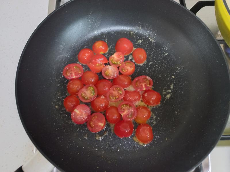 방울토마토 볶기