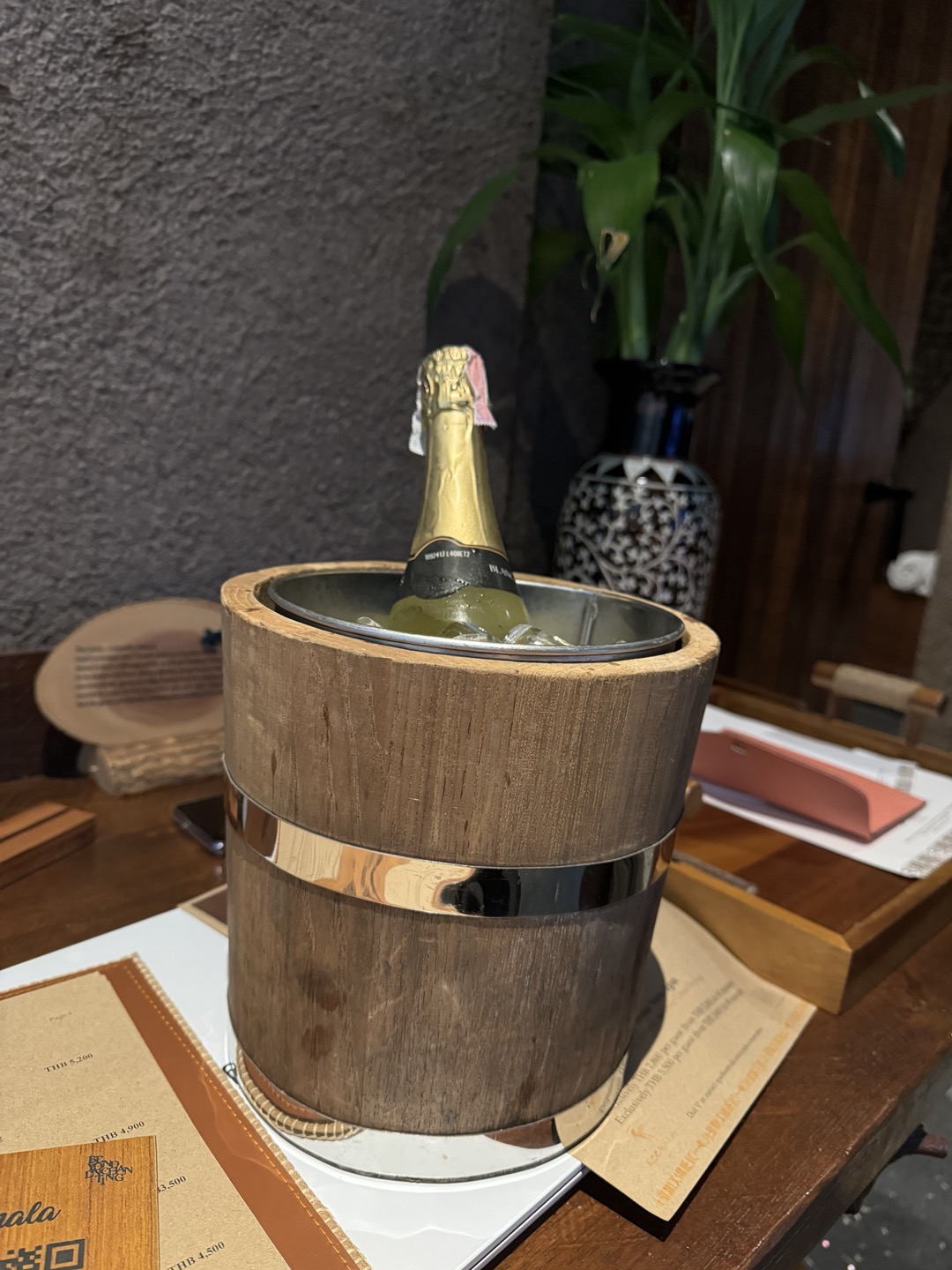 Clay Pool Cottage room