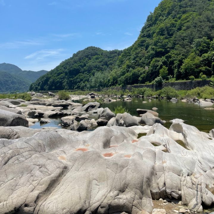 요선암 돌개구멍