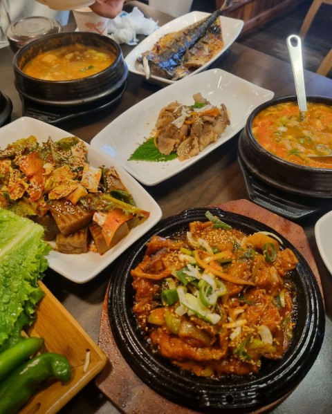 동학사 촌집 메뉴 이미지