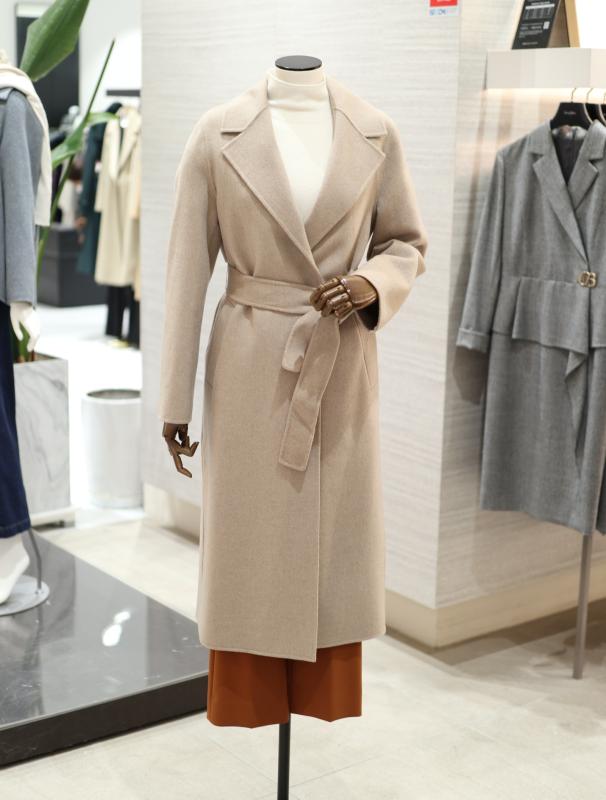 아이잗바바 백 플랩 울 캐시미어 코트 BLAA0CT31