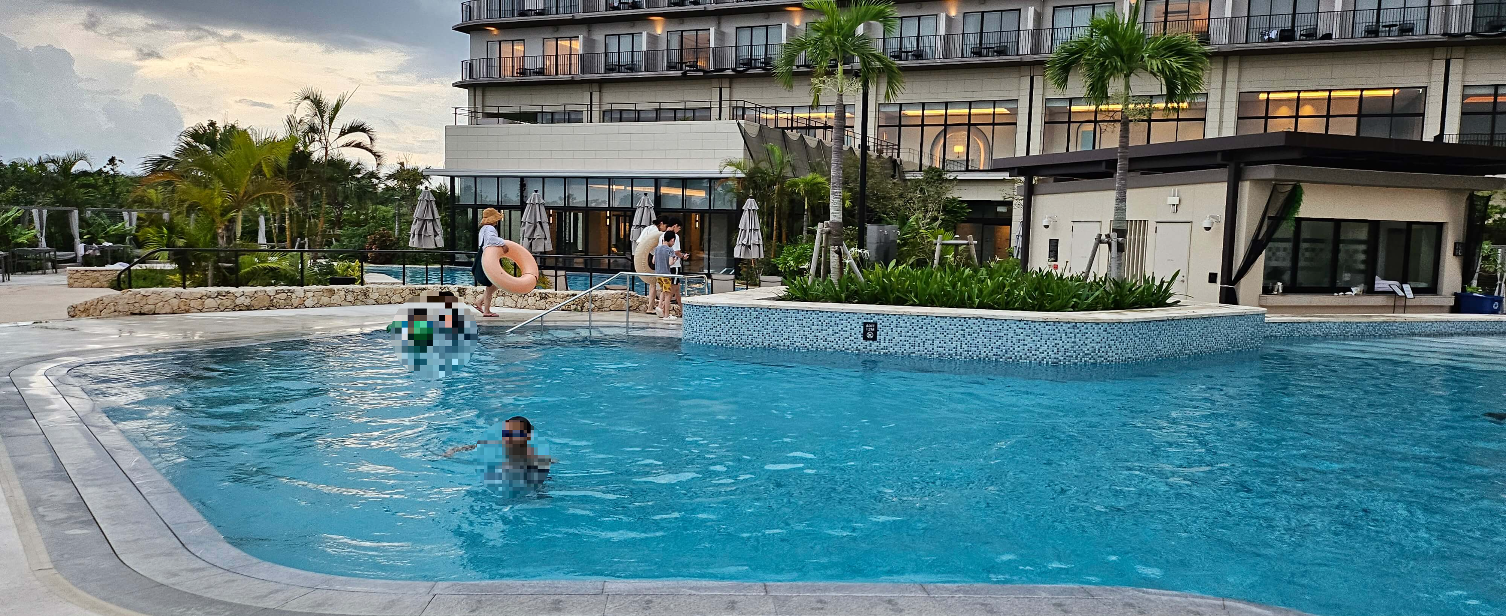 힐튼미야코지마, 미야코지마힐튼, 미야코힐튼, 힐튼미야코룸서비스, 미야코힐튼룸서비스, 힐튼미야코인룸서비스, 일본여행추천, 미야코블루, 오키나와외딴섬, 여행추천지