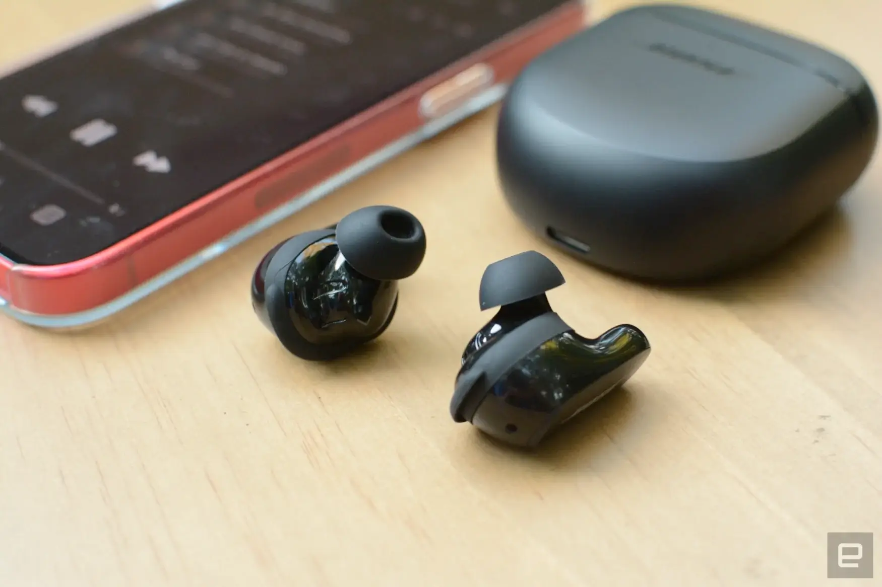 보스-콰이어트-컴포트-이어버드-2